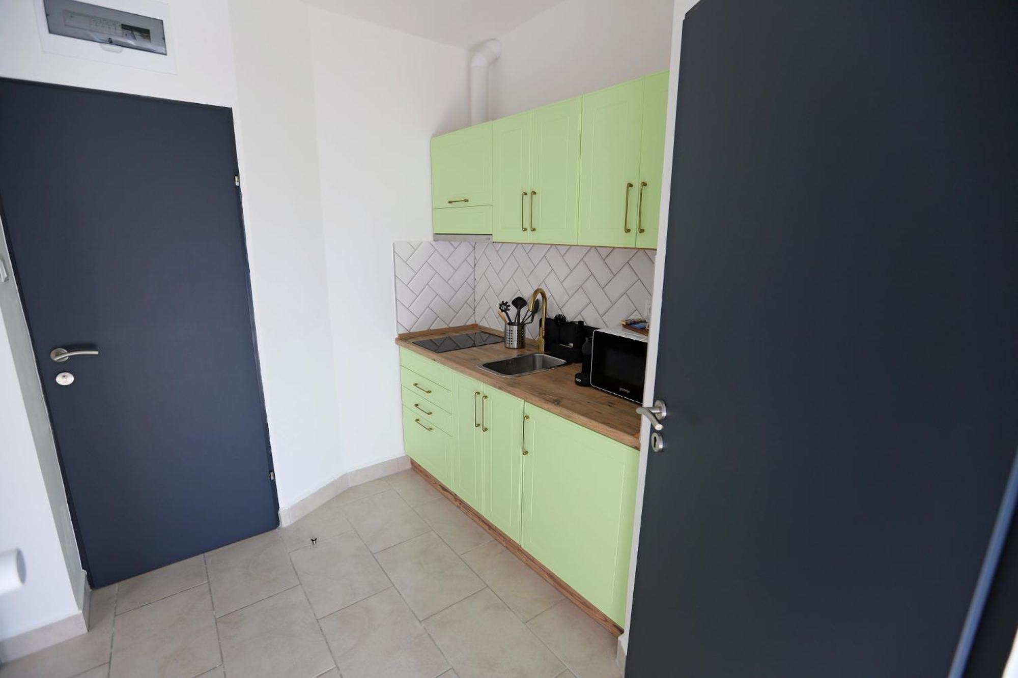 Natali Apartmanhaz Еґер Екстер'єр фото